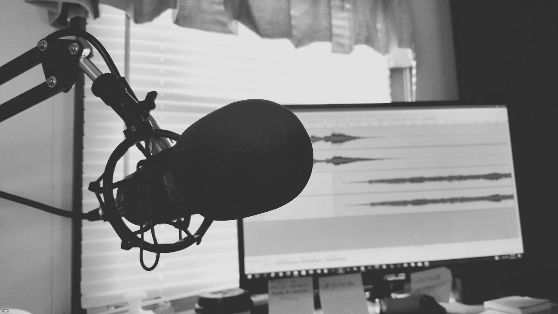 OpenAI launches GPT-4o and demonstrates real-time voice the day before Google I/O